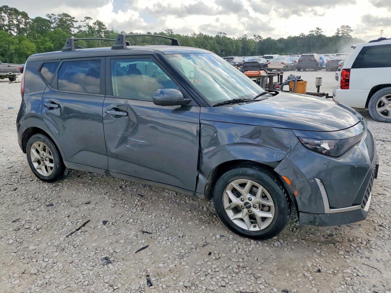 Kia Soul Lx