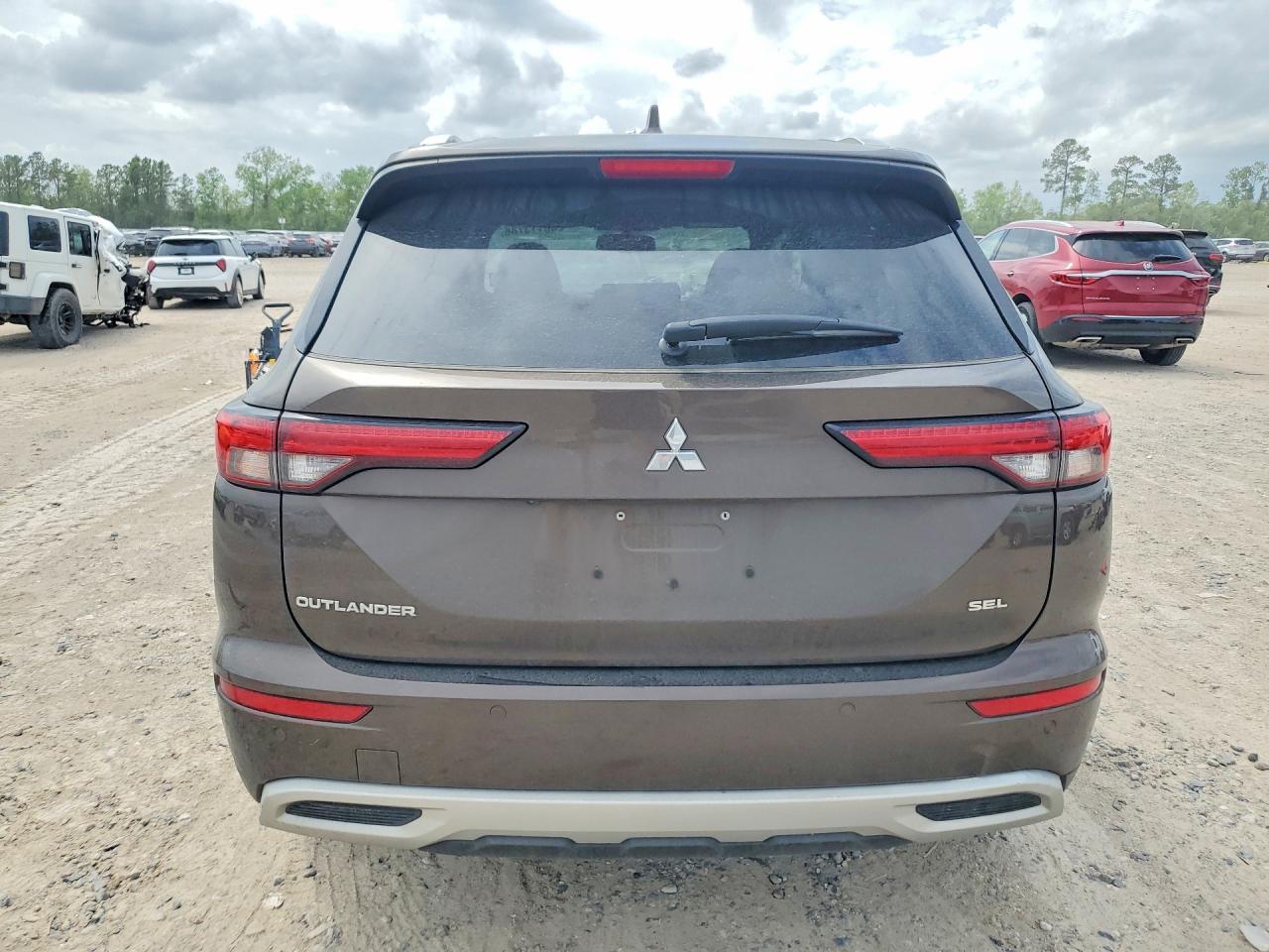 Mitsubishi Outlander Sel