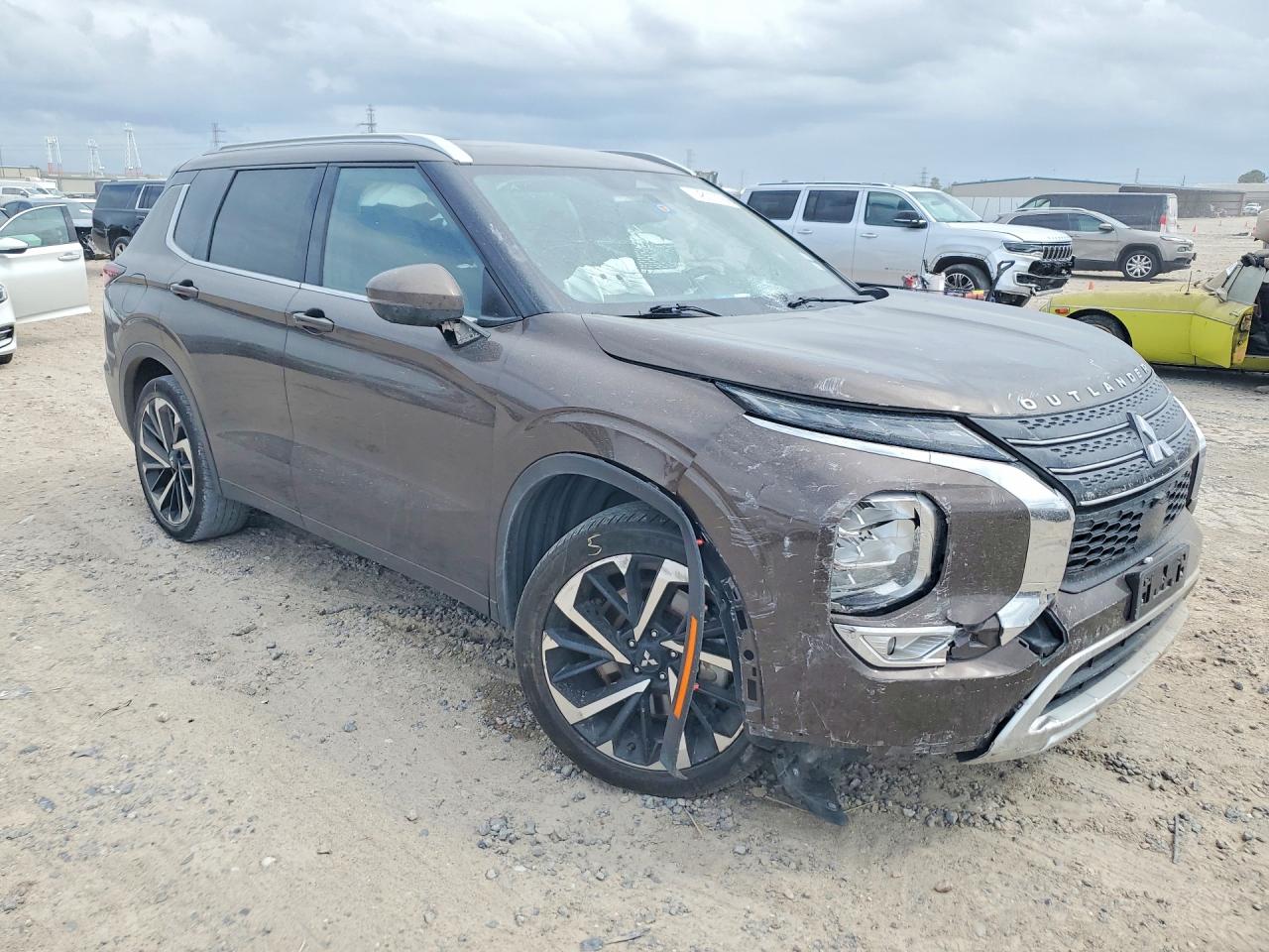 Mitsubishi Outlander Sel