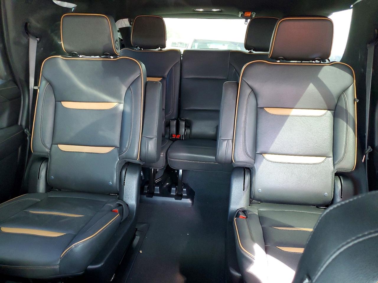 GMC Yukon At4