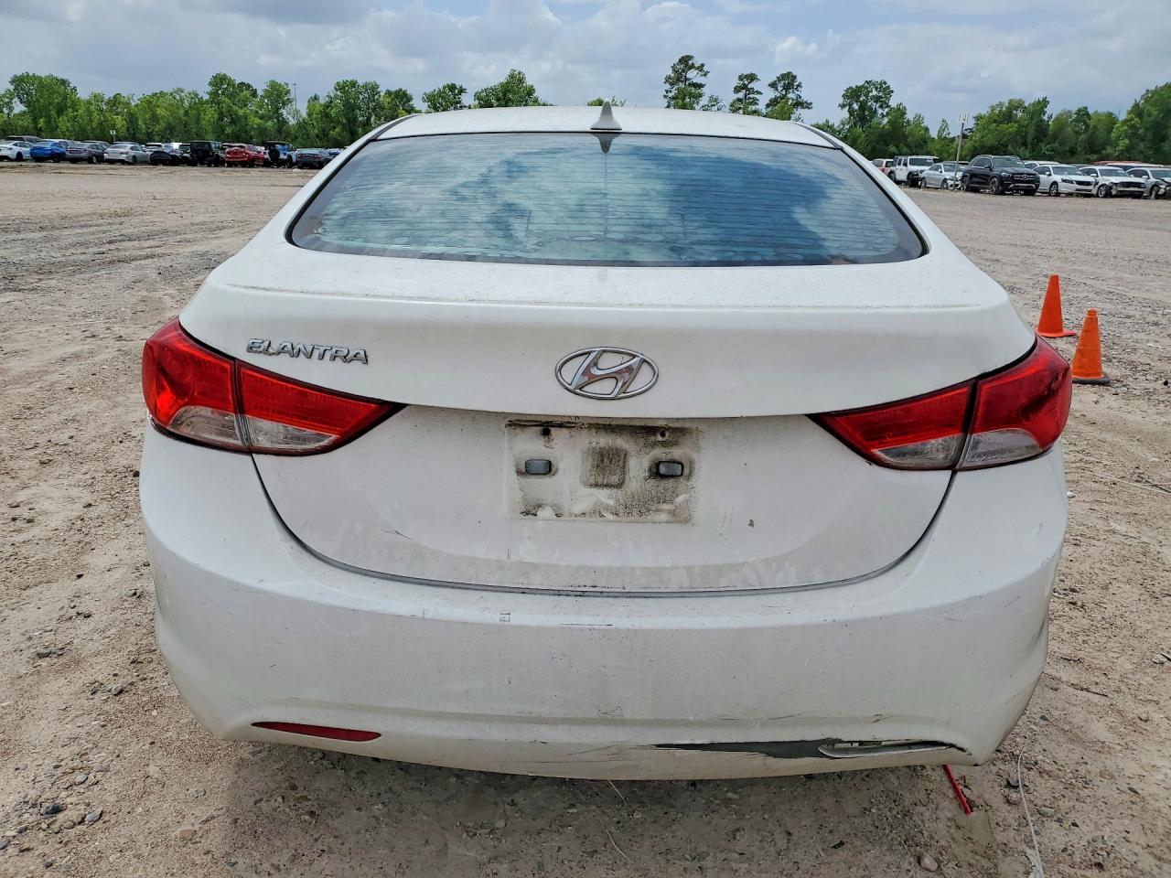 Hyundai ELANTRA Gls