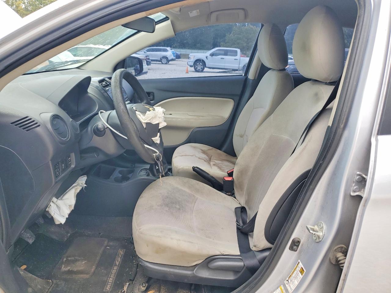 Mitsubishi Mirage G4 Es