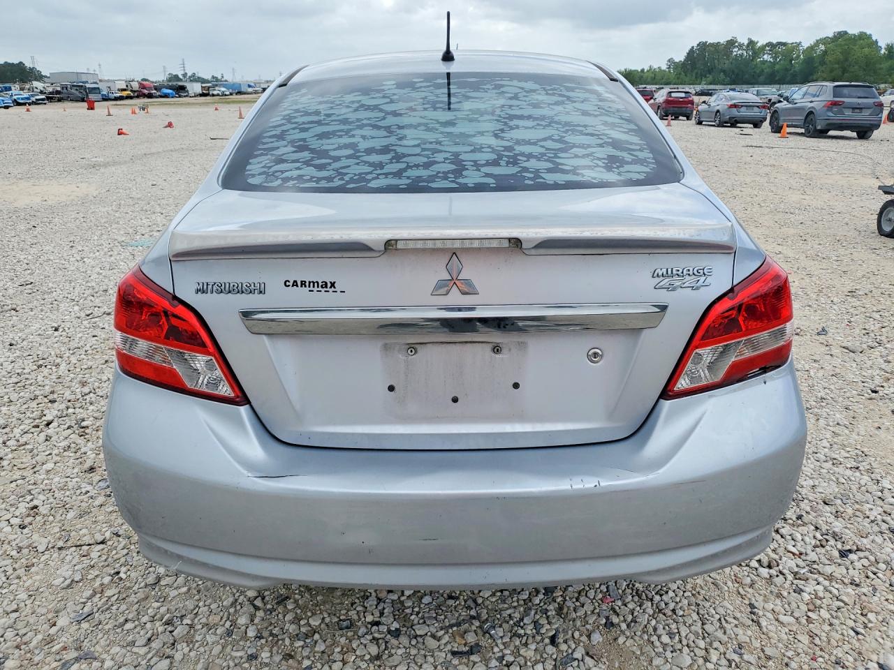 Mitsubishi Mirage G4 Es