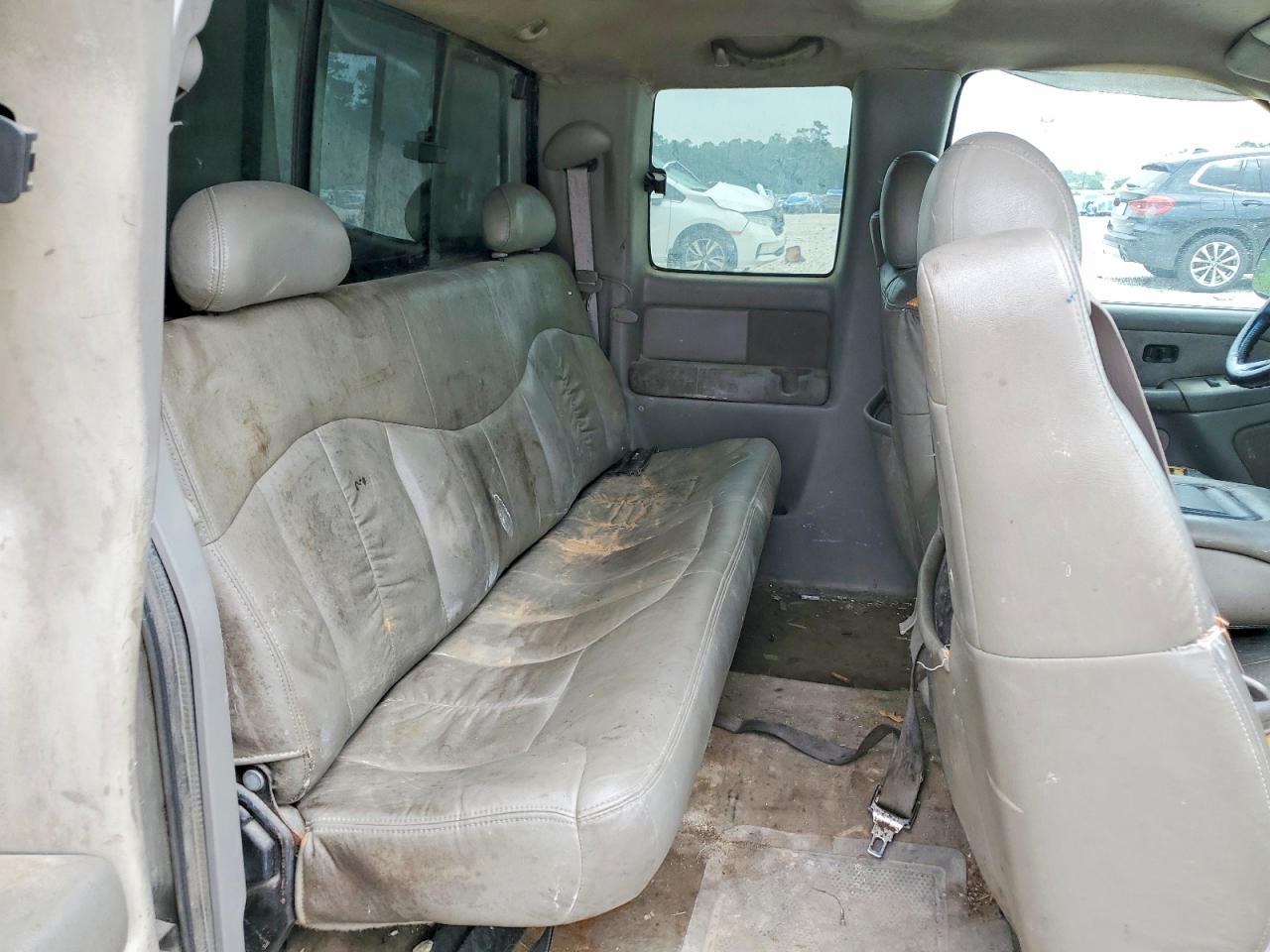 Chevrolet Silverado C1500