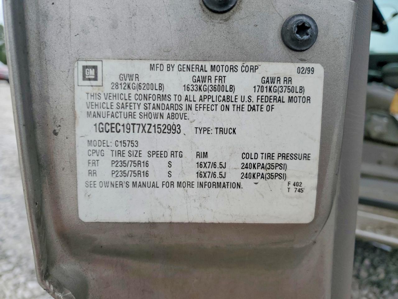 Chevrolet Silverado C1500