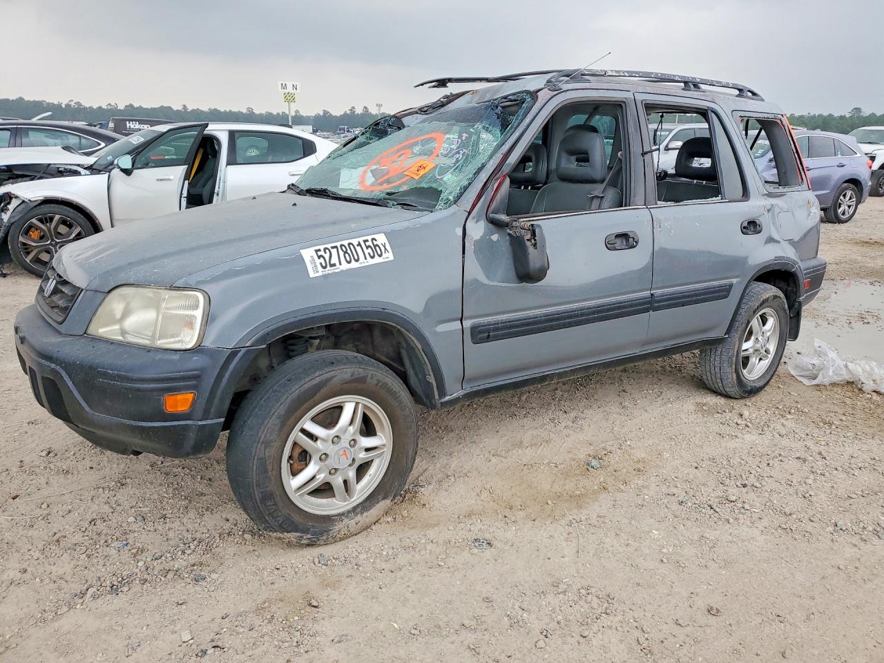 Salvage Honda Crv Image