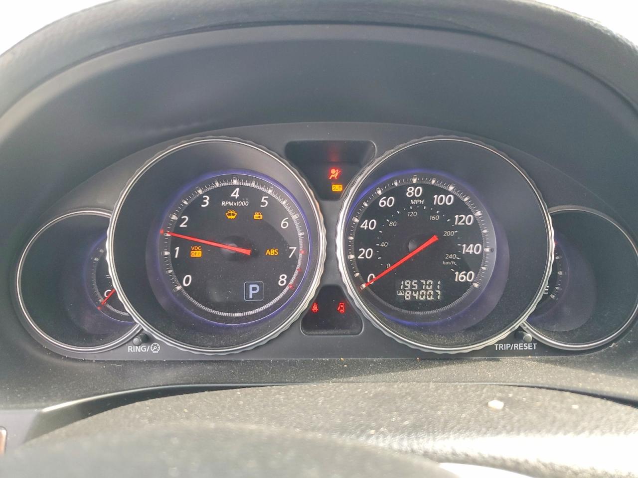 INFINITI M35 Base