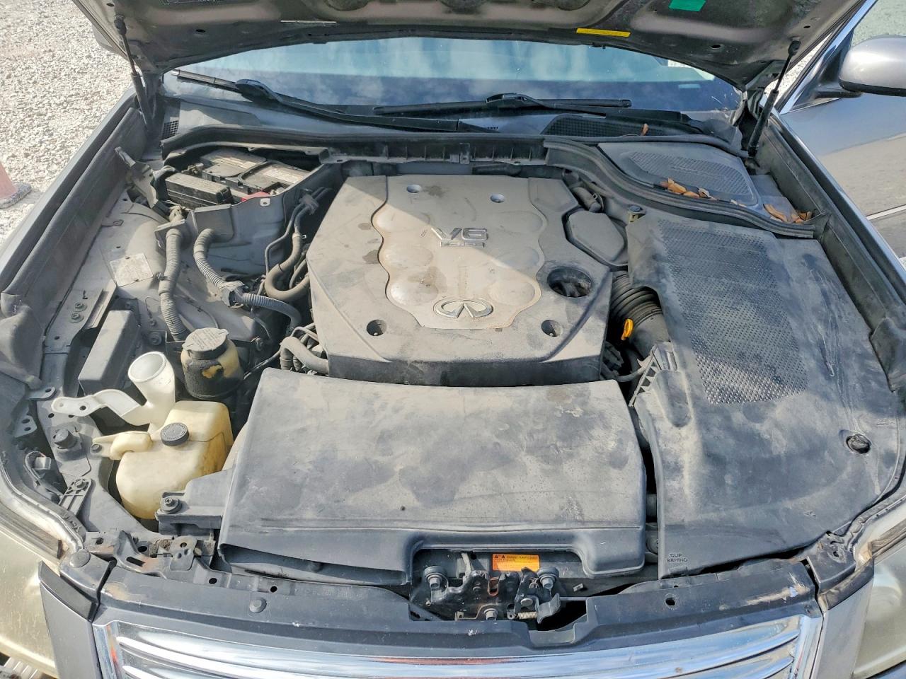 INFINITI M35 Base
