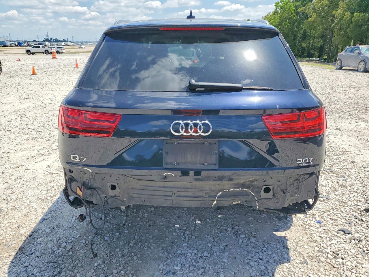Audi Q7 Premium Plus