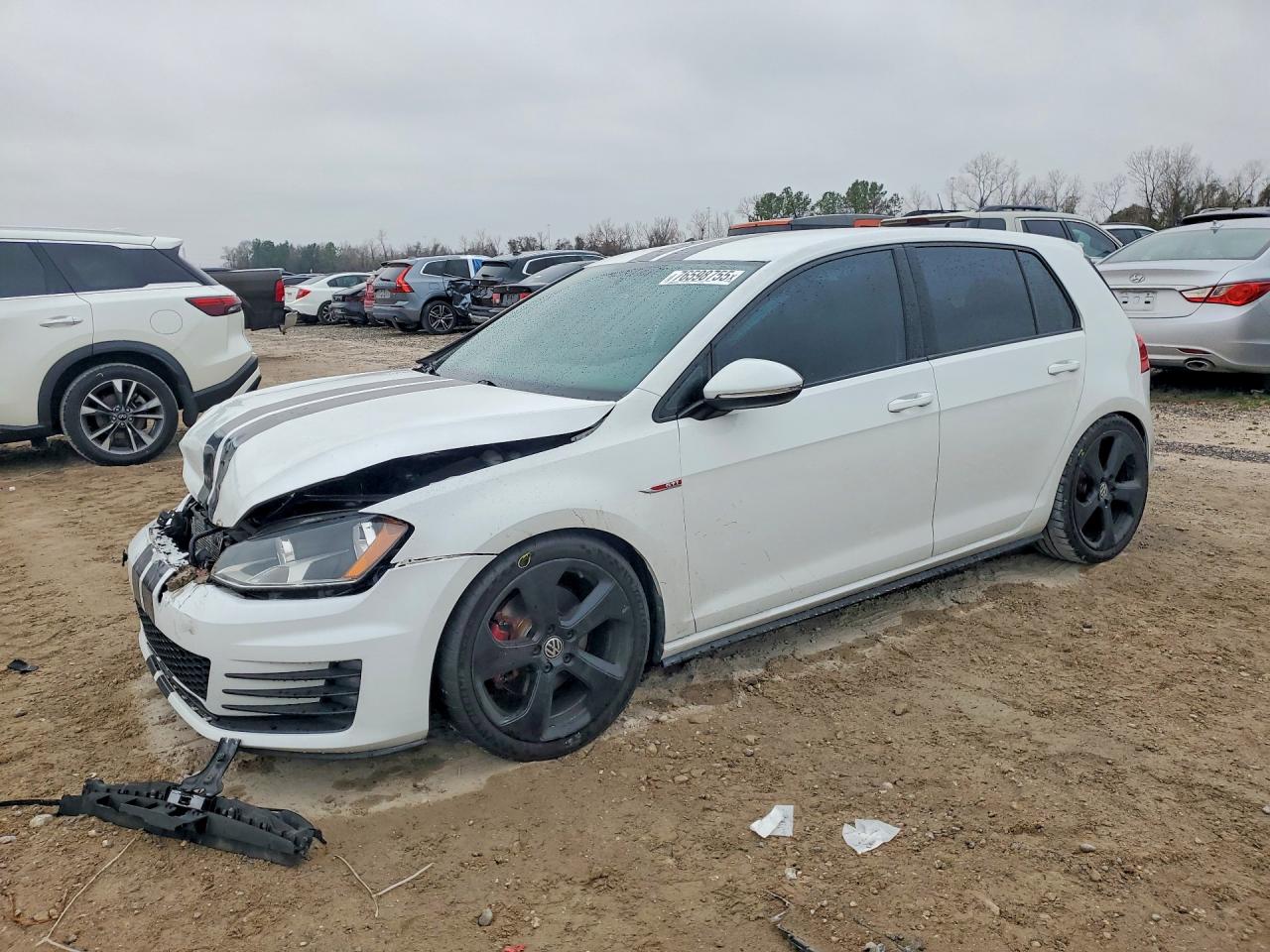 Salvage Volkswagen GTI Image
