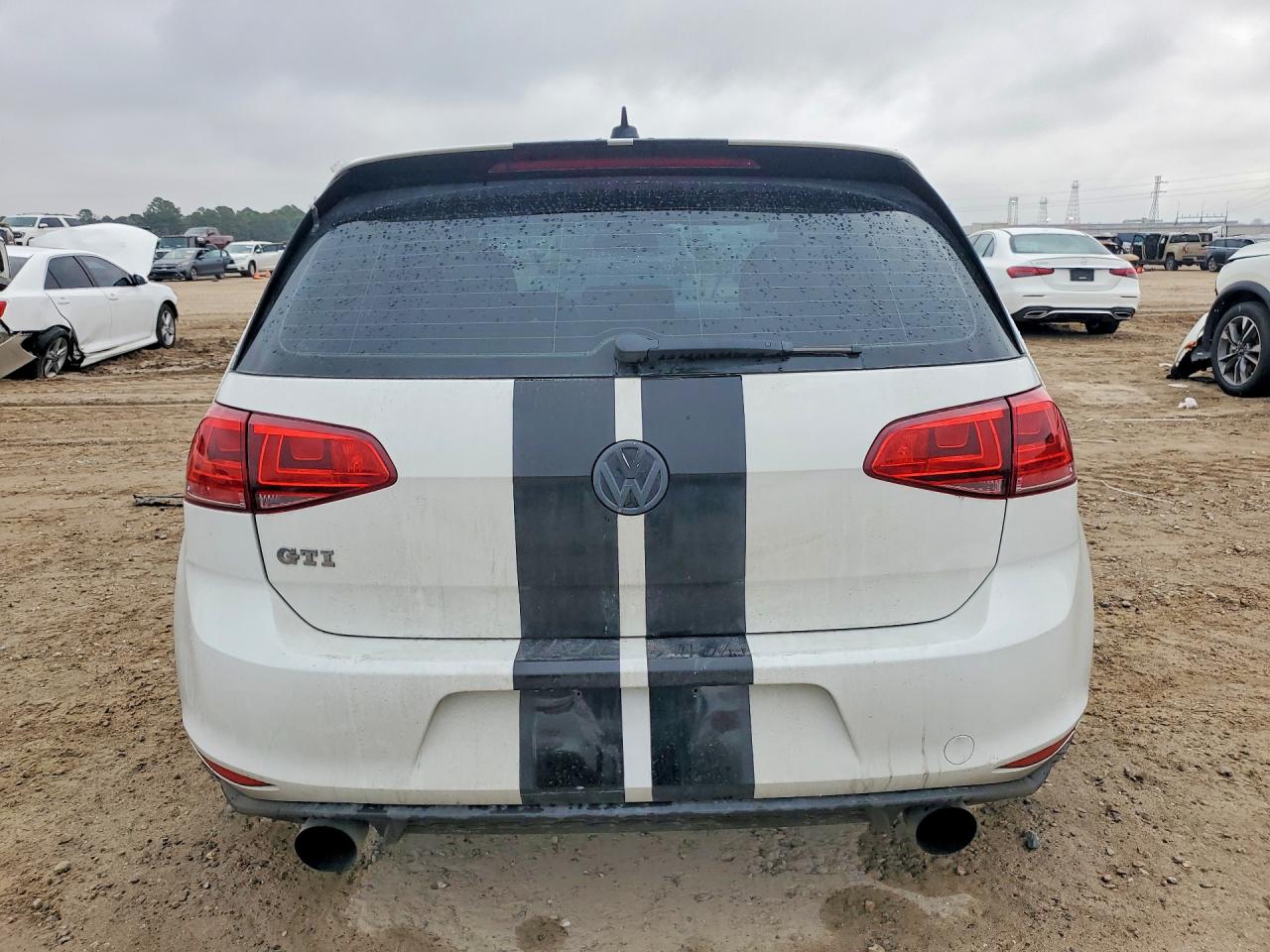 Volkswagen GTI S