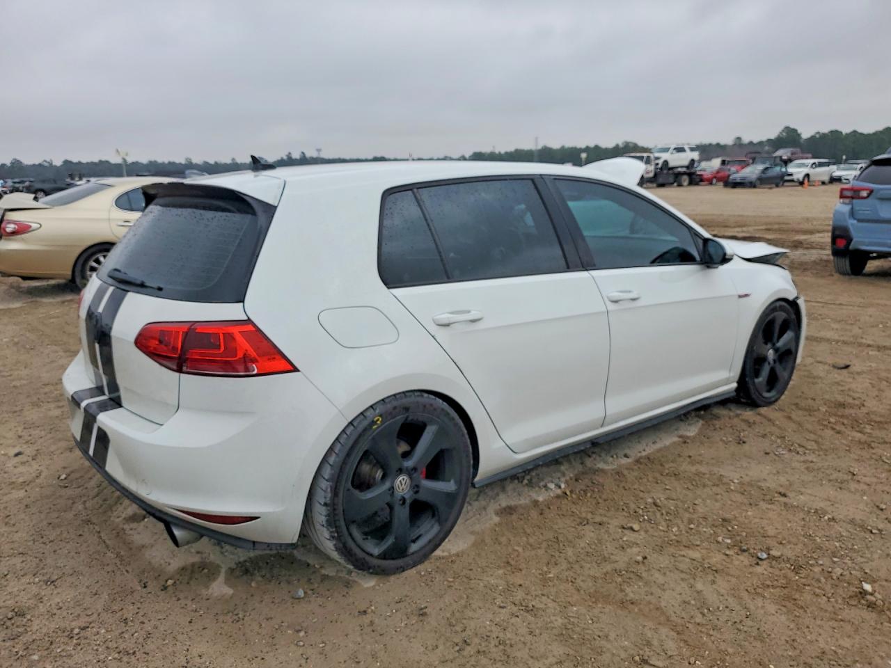 Volkswagen GTI S