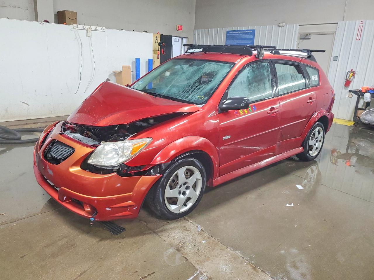 Salvage Pontiac Vibe Image