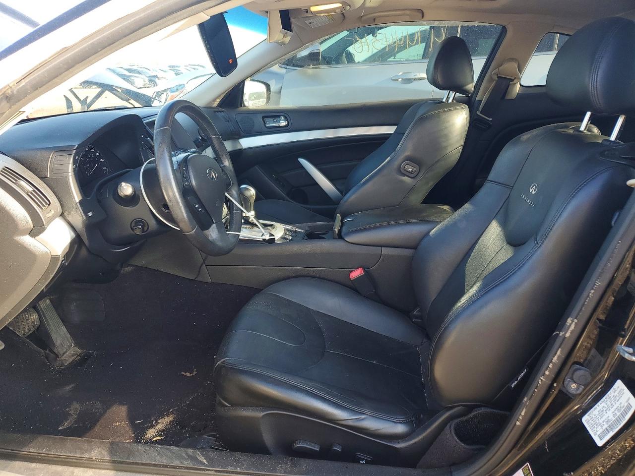INFINITI Q60 Coupe Base