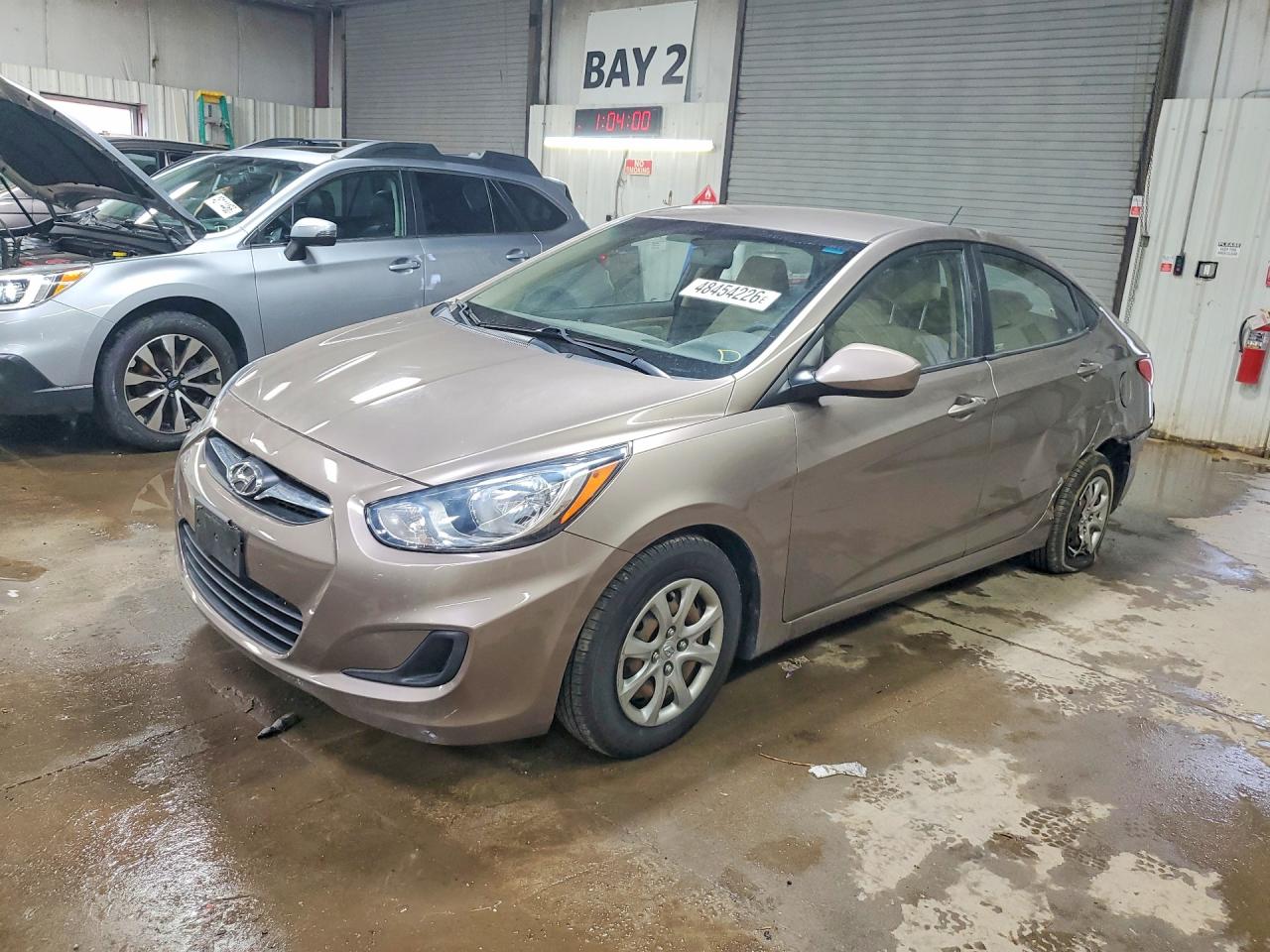 Salvage Hyundai ACCENT Image