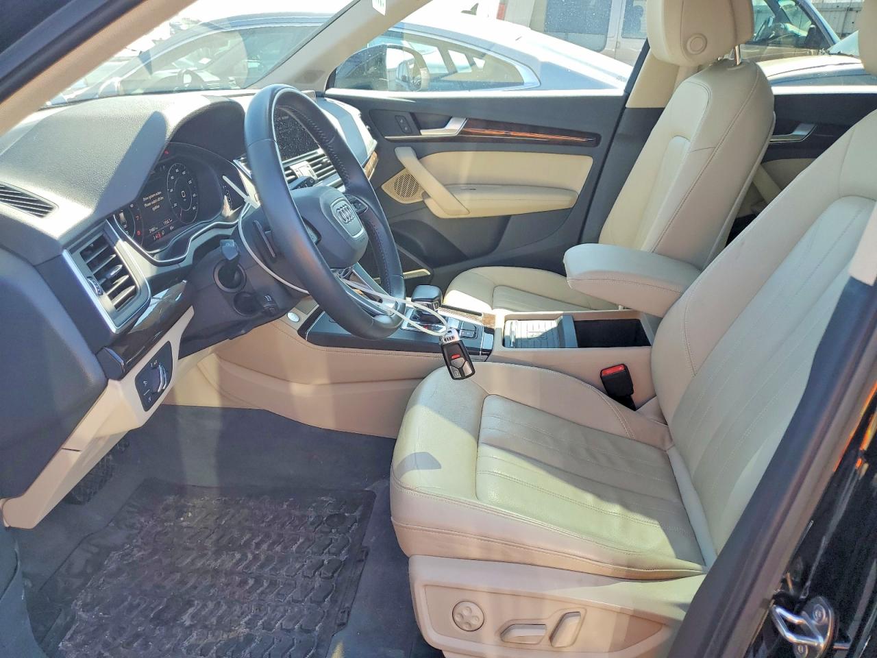 Audi Q5 Premium Plus