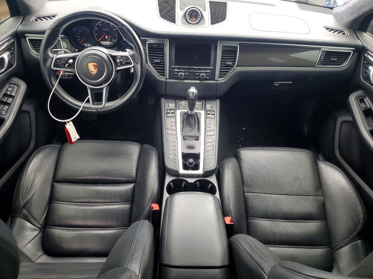 Porsche Macan Turbo