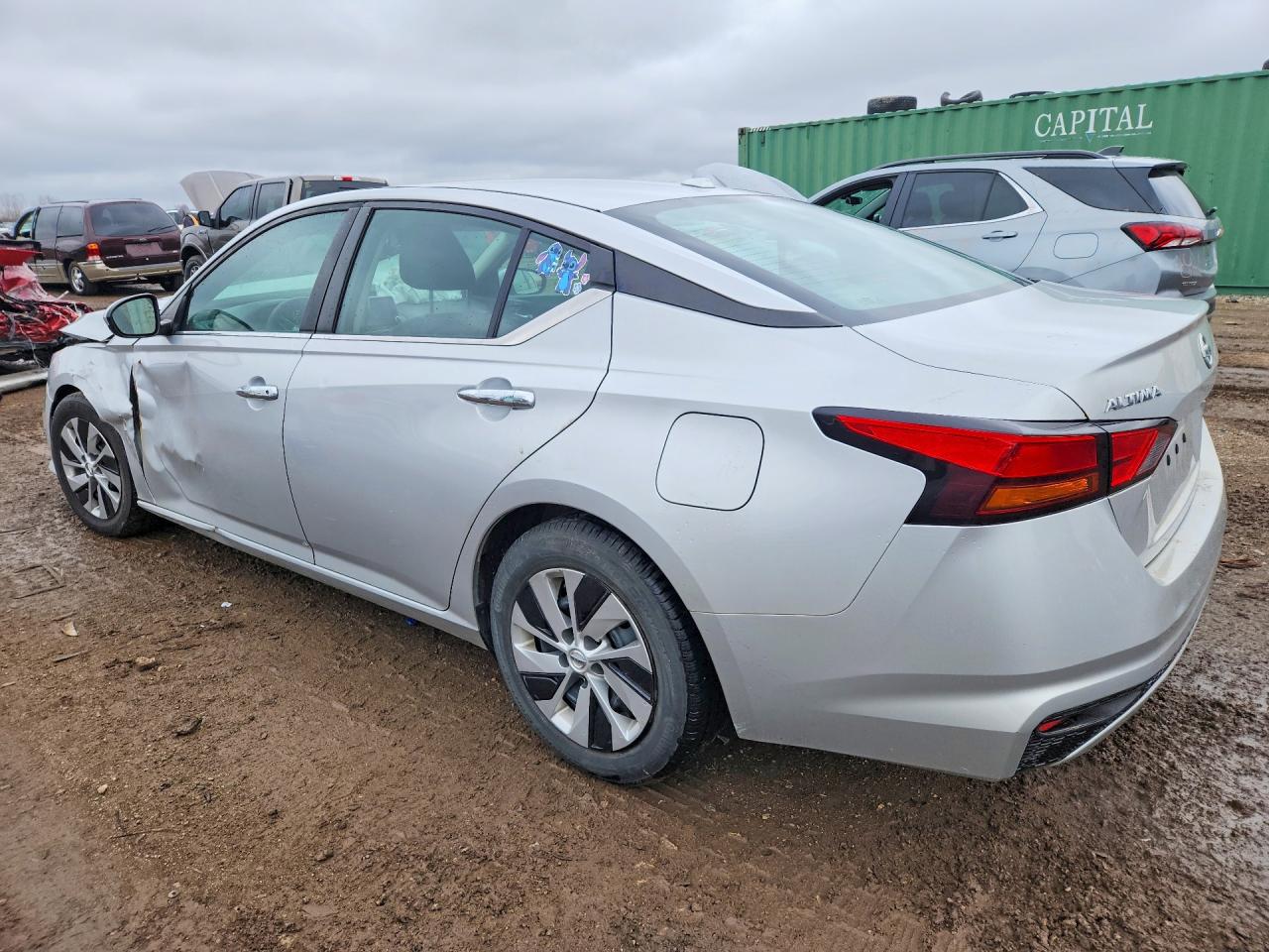 Nissan Altima S