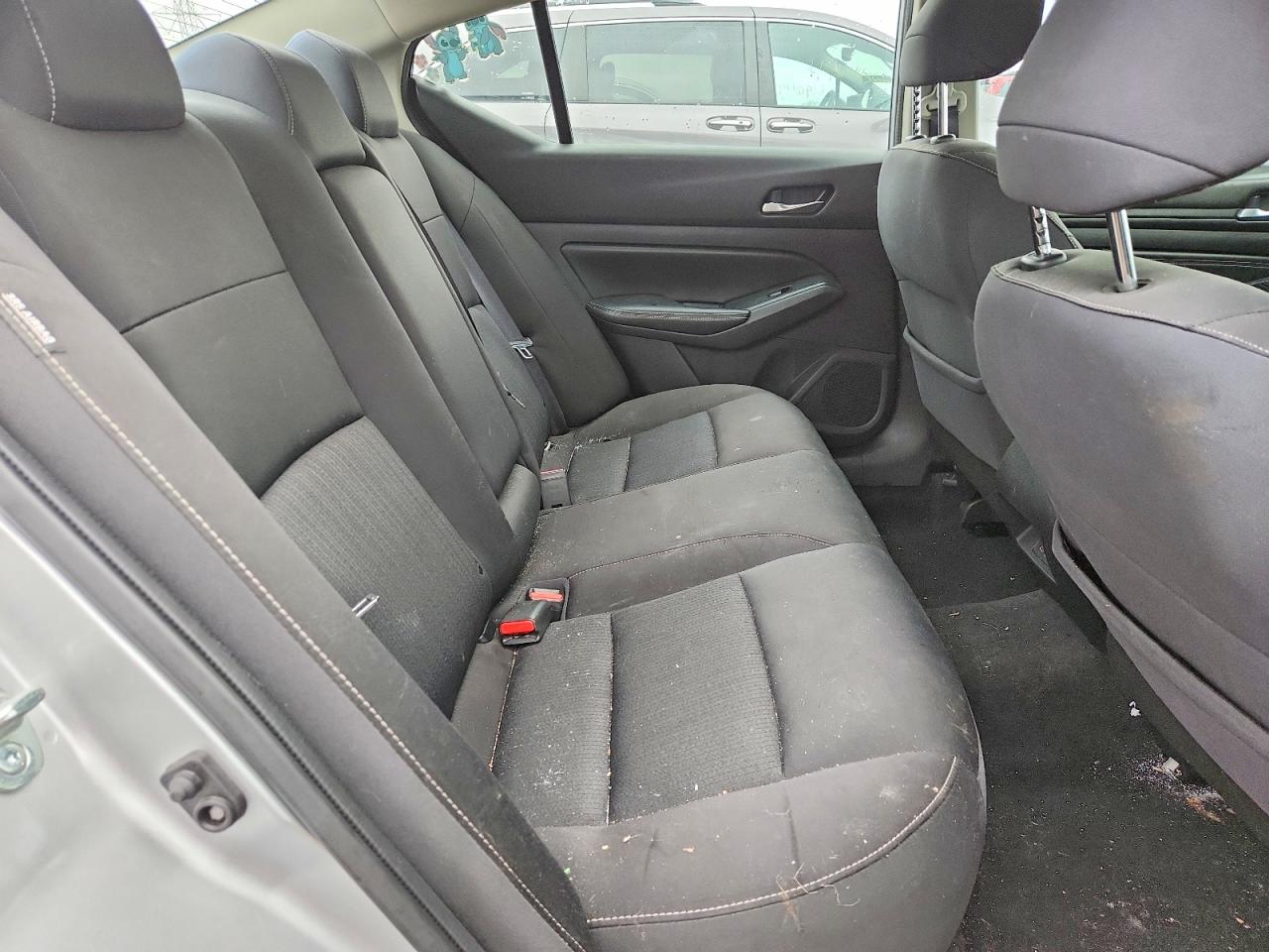 Nissan Altima S