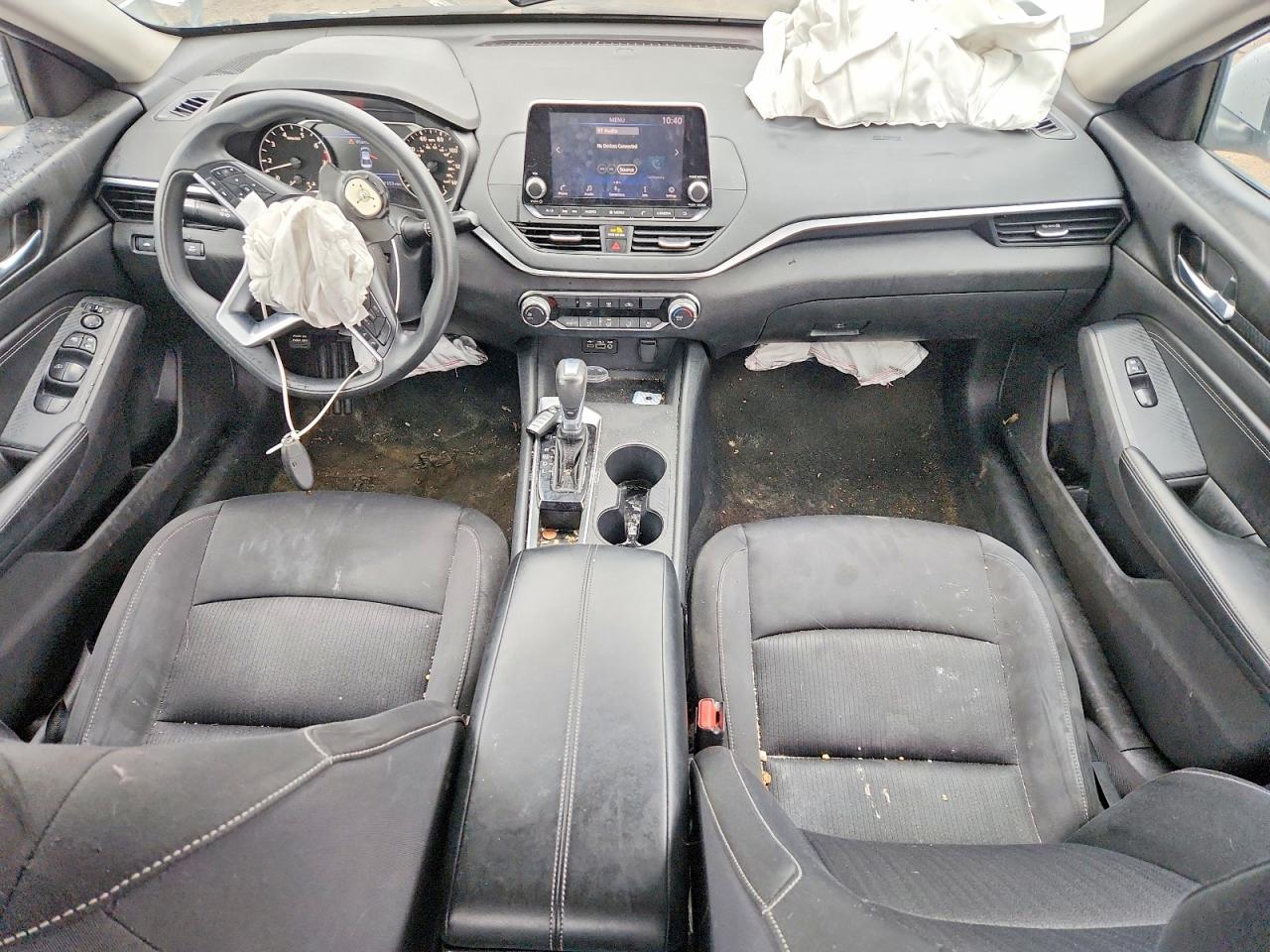 Nissan Altima S