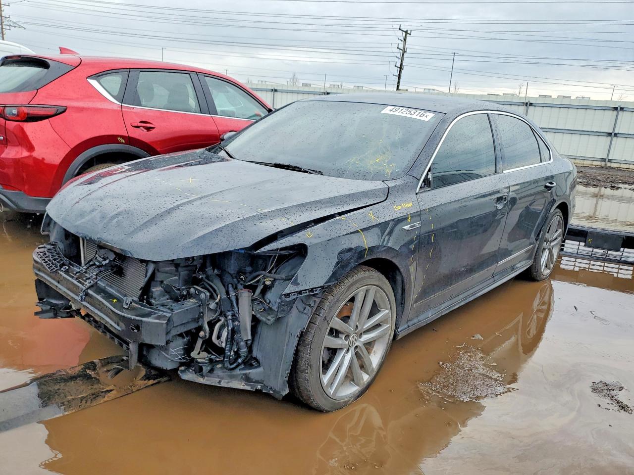 Salvage Volkswagen Passat Image