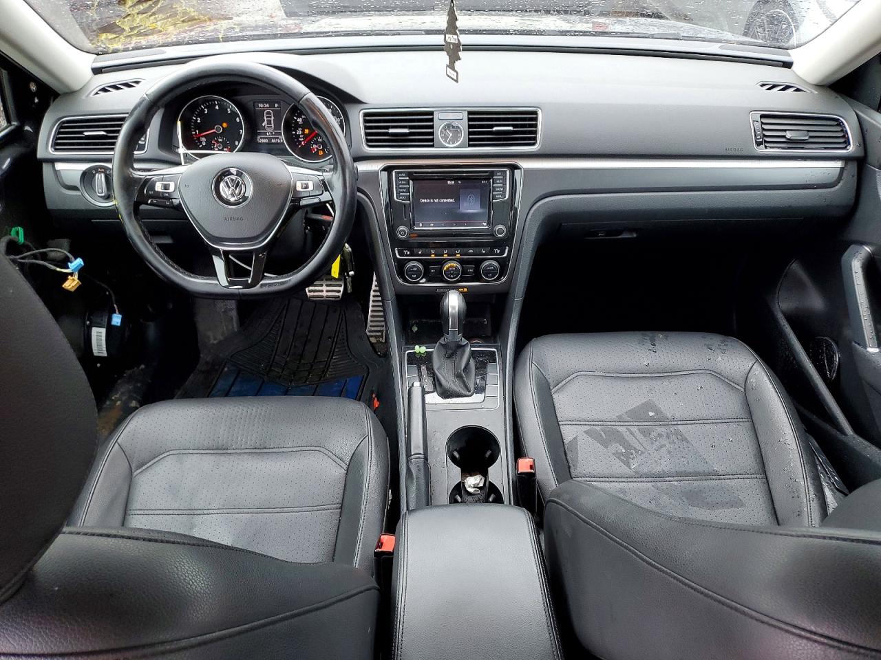 Volkswagen Passat R-line