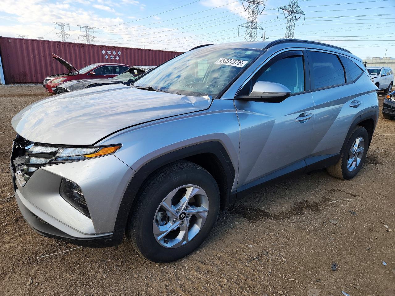 Salvage Hyundai TUCSON Image