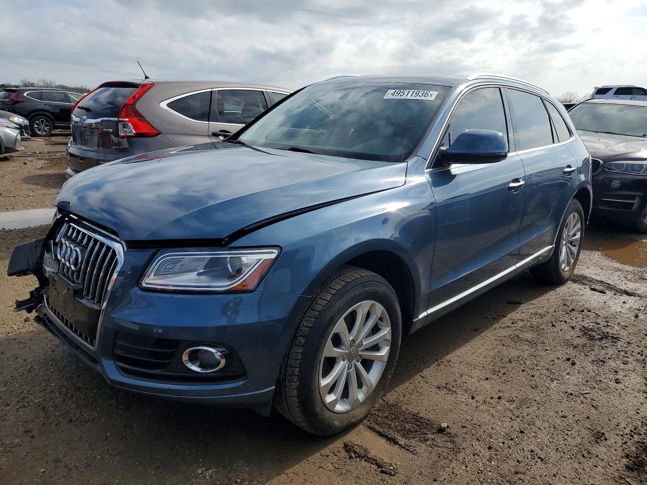 Salvage Audi Q5 Image