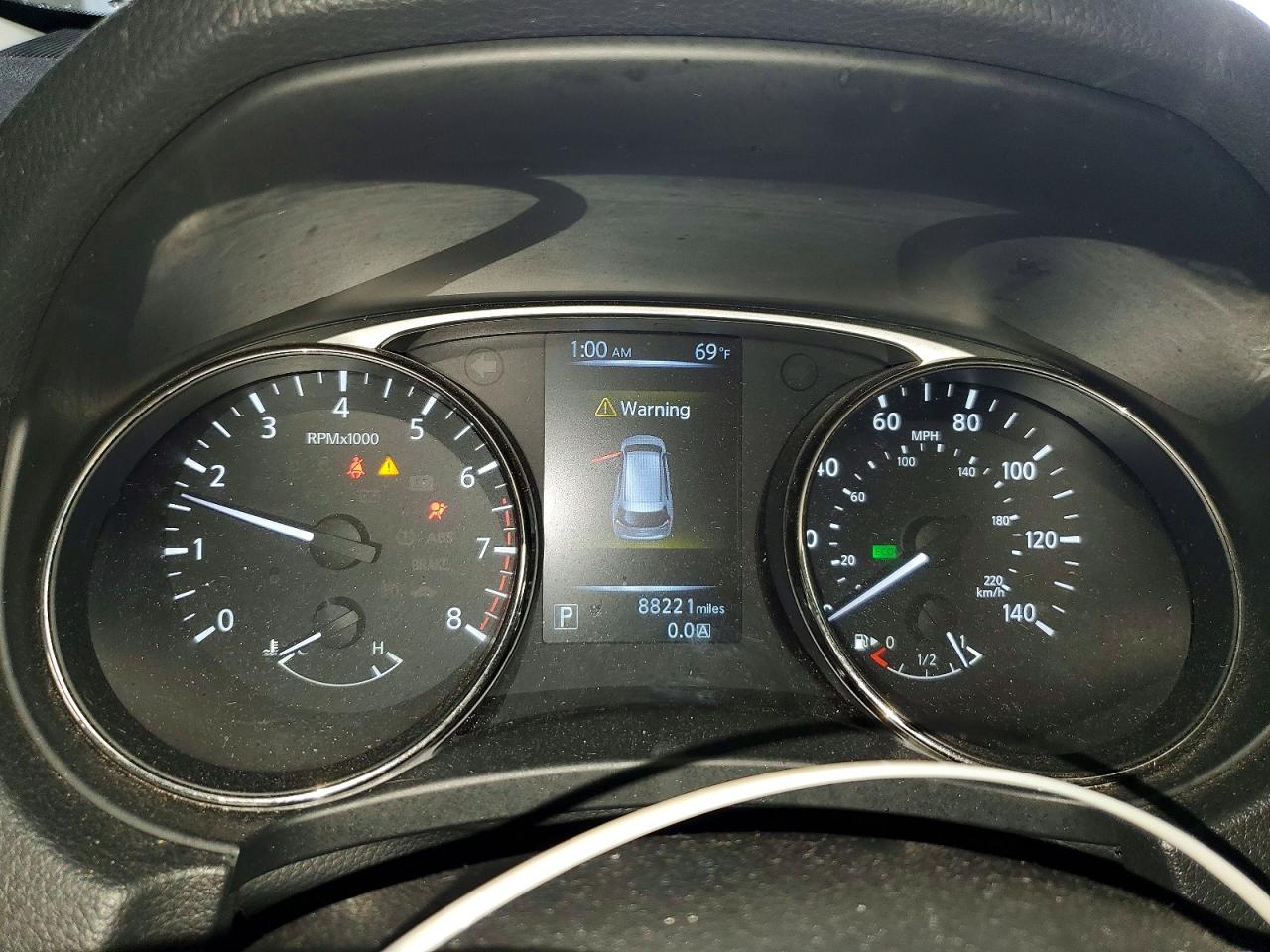 Nissan Rogue S