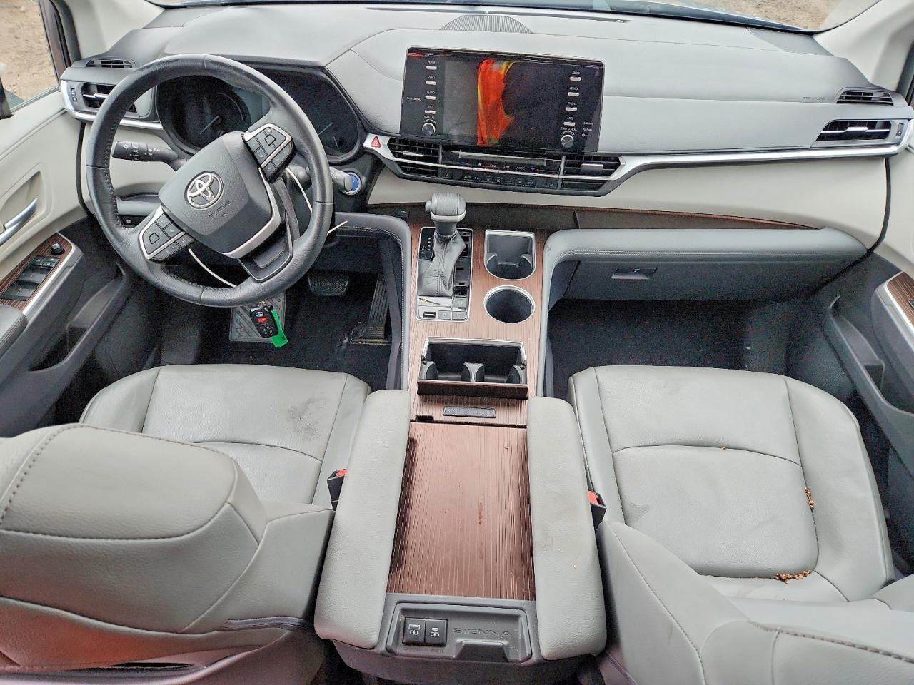 Toyota Sienna Xle