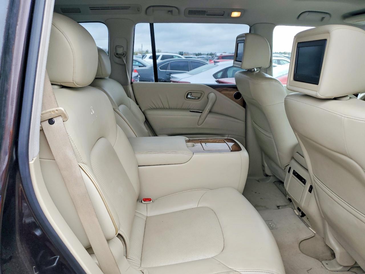 INFINITI Qx Base