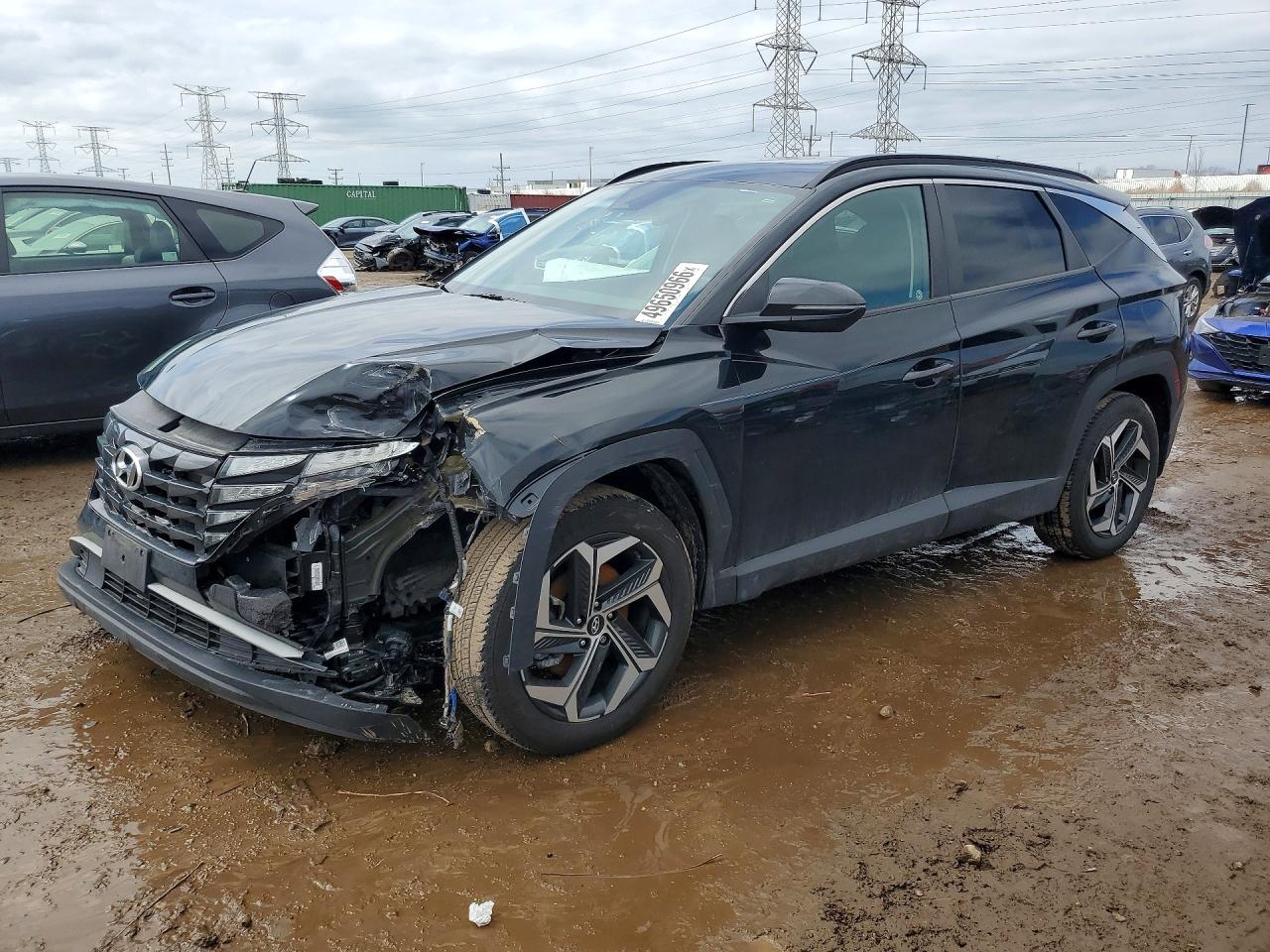 Salvage Hyundai TUCSON Image