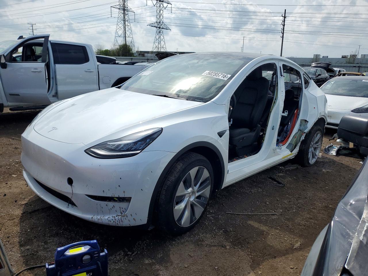 Salvage Tesla Model Y Image