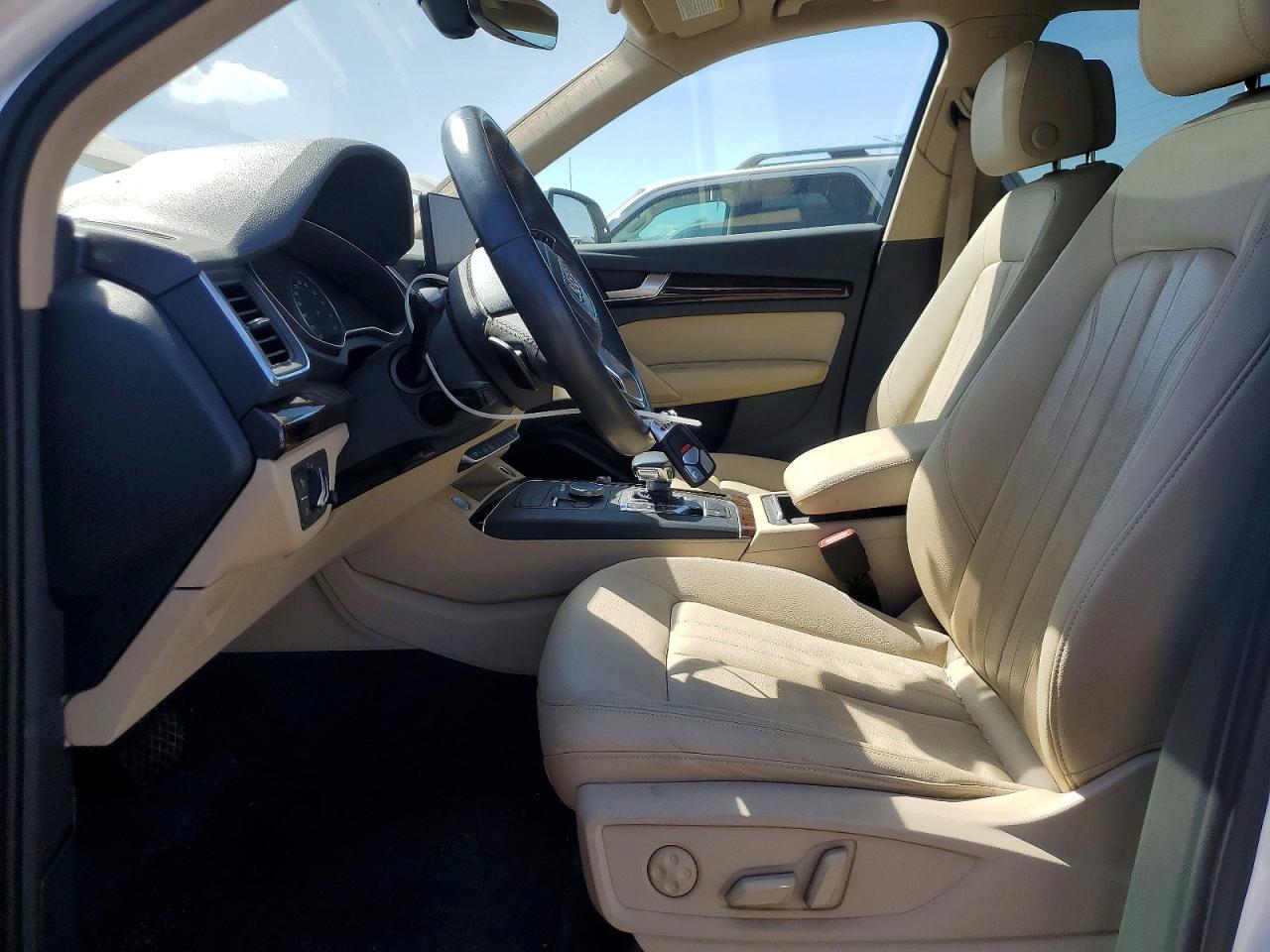 Audi Q5 Premium