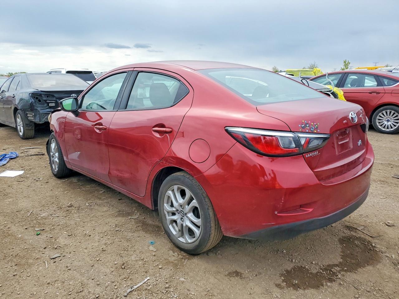 Toyota Yaris Base