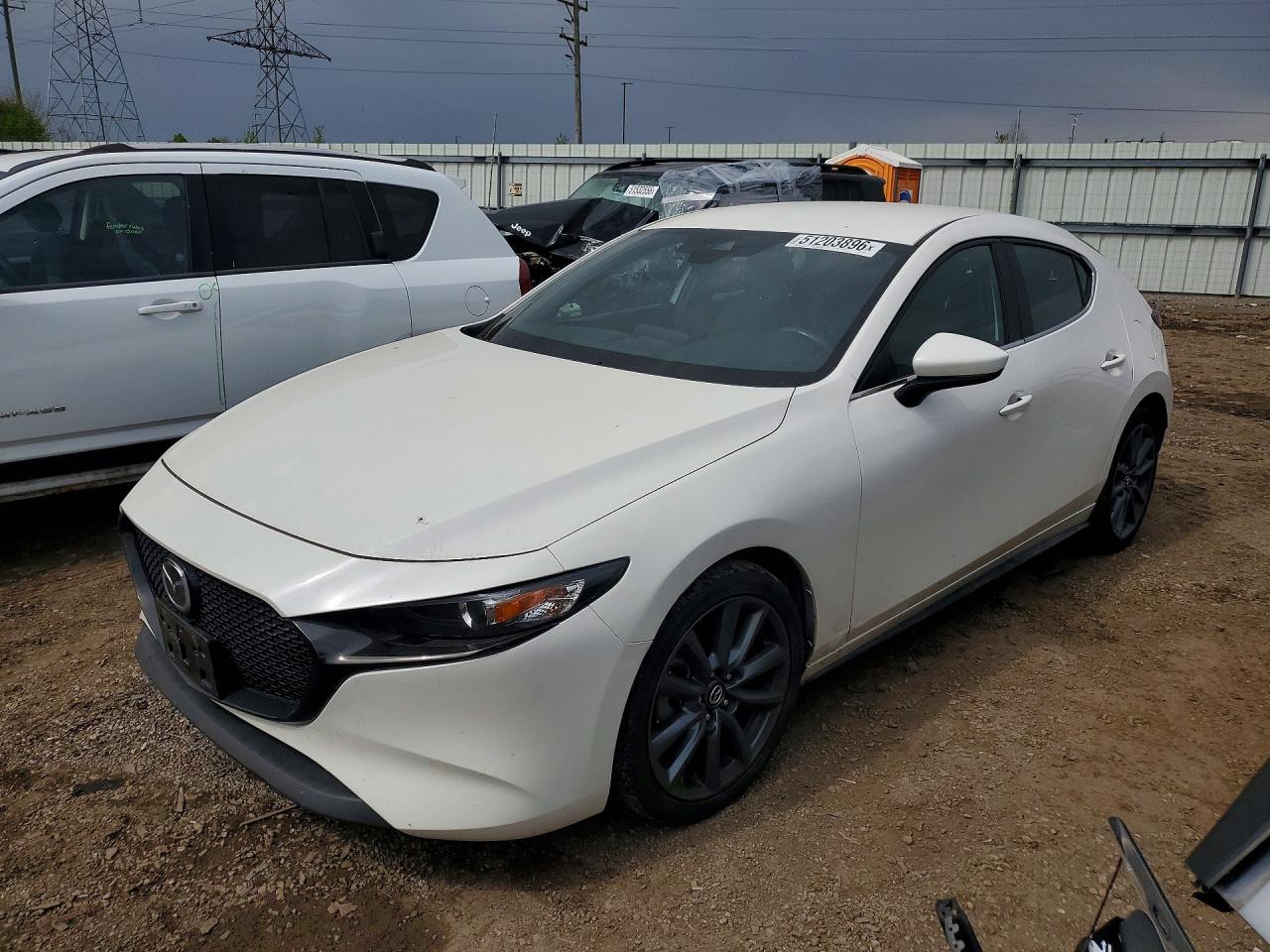 Salvage Mazda 3 Image