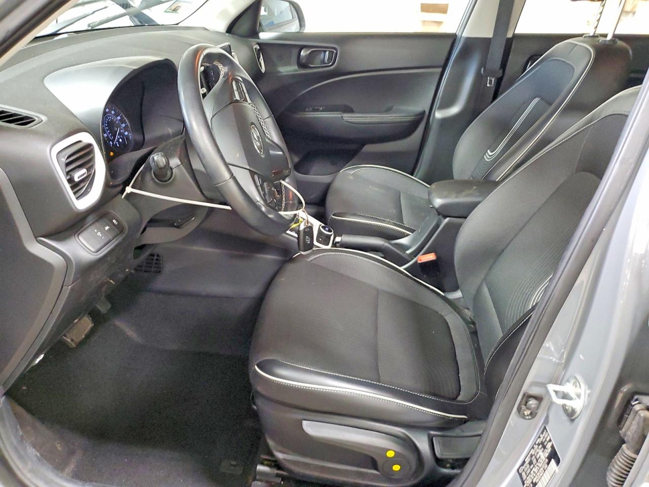 Hyundai VENUE Limited