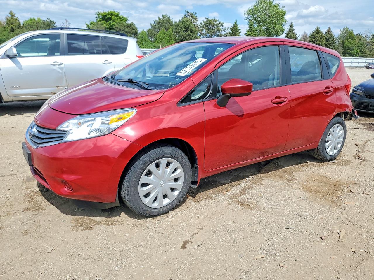 Salvage Nissan Versa Image