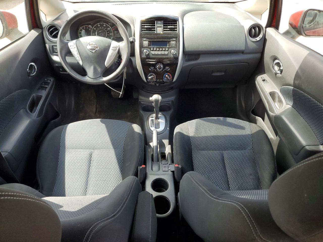 Nissan Versa Sv