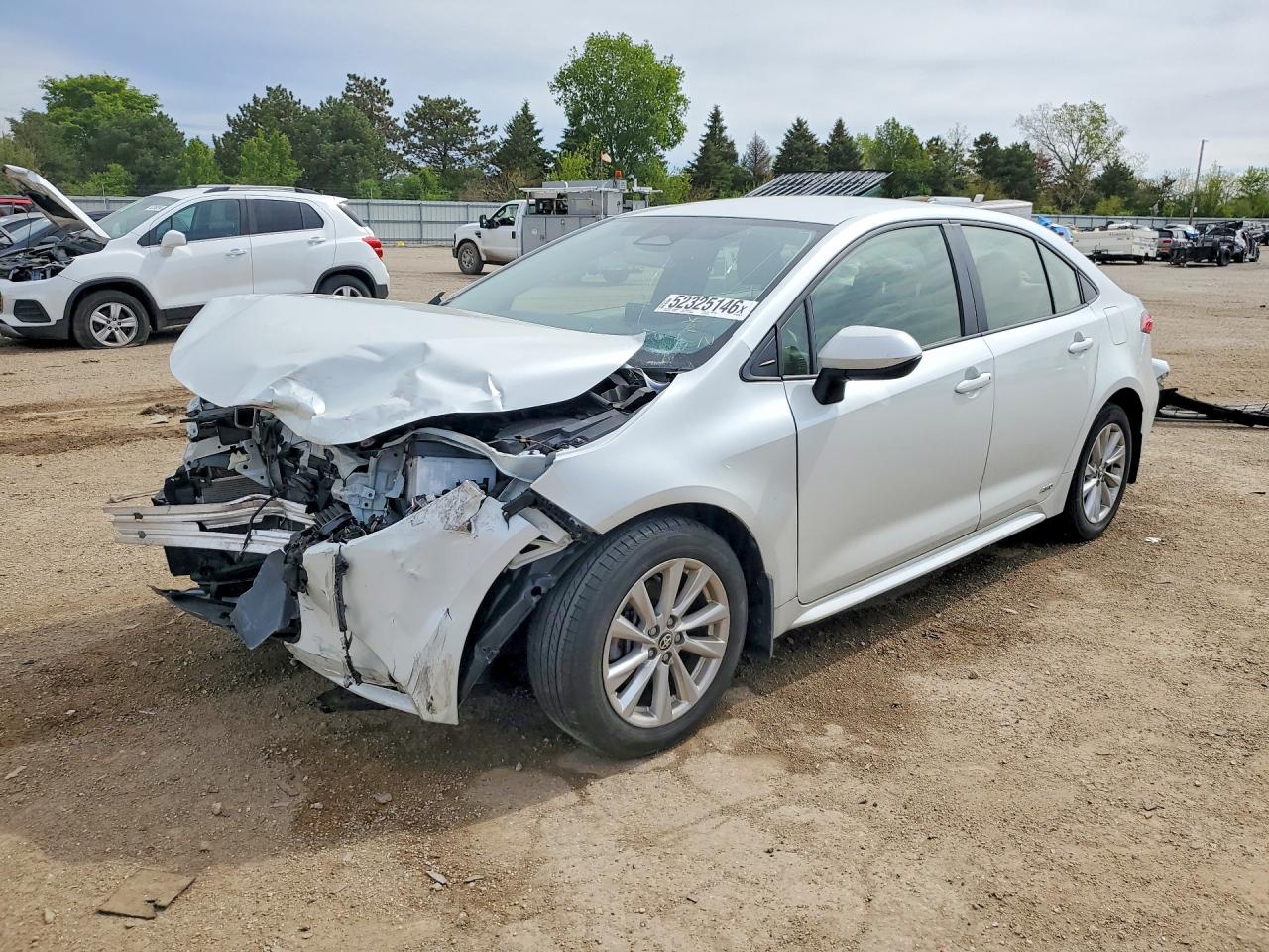 Salvage Toyota Corolla Image