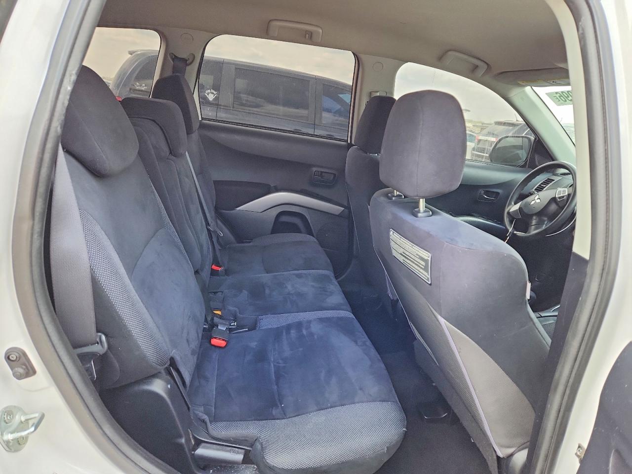Mitsubishi Outlander Es