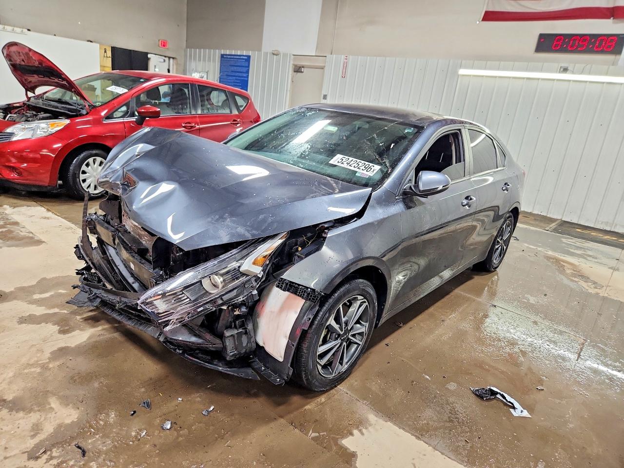 Salvage Kia Forte Image