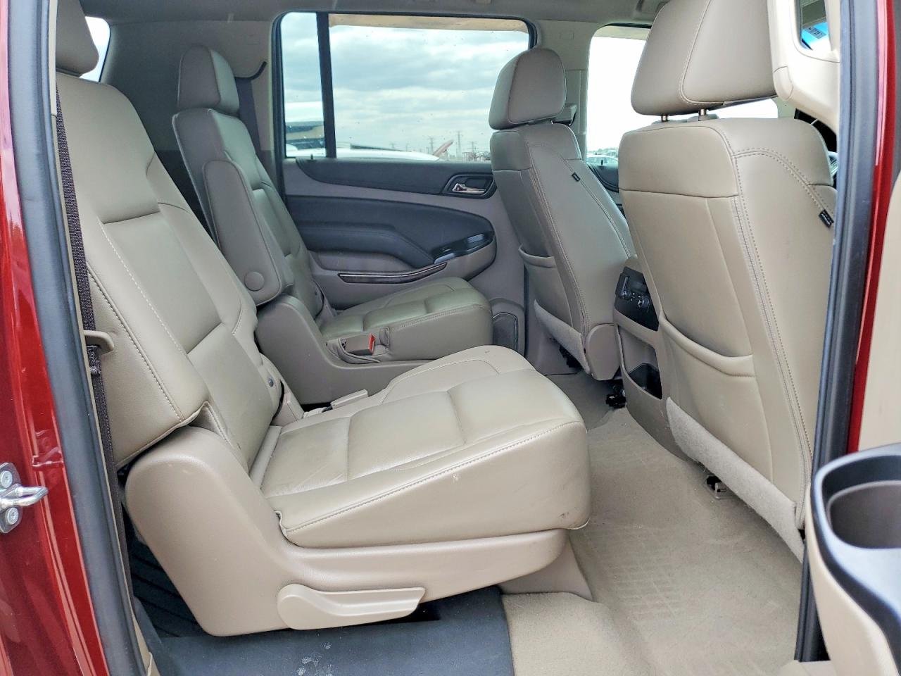 Chevrolet Suburban C1500 Lt