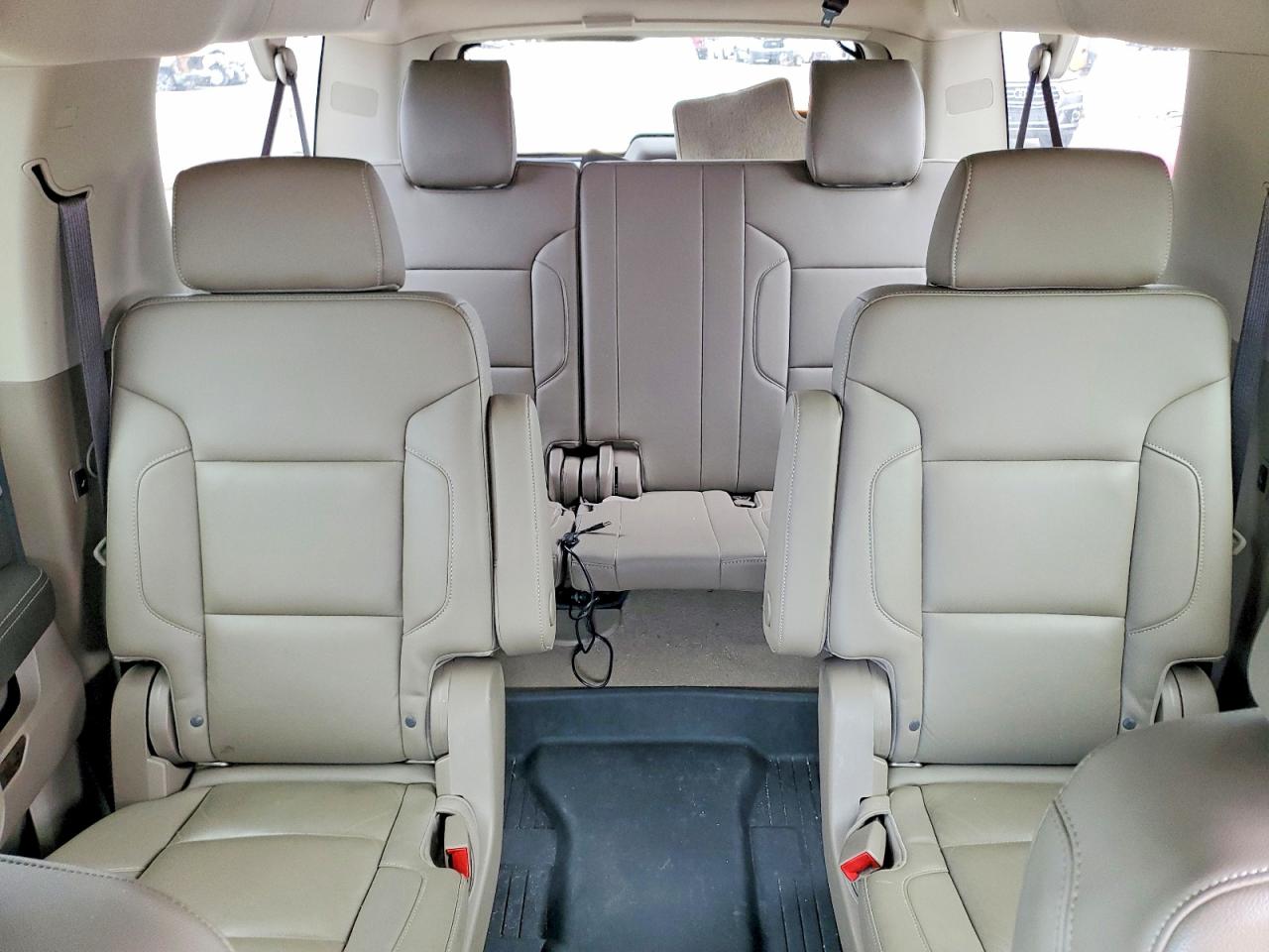 Chevrolet Suburban C1500 Lt