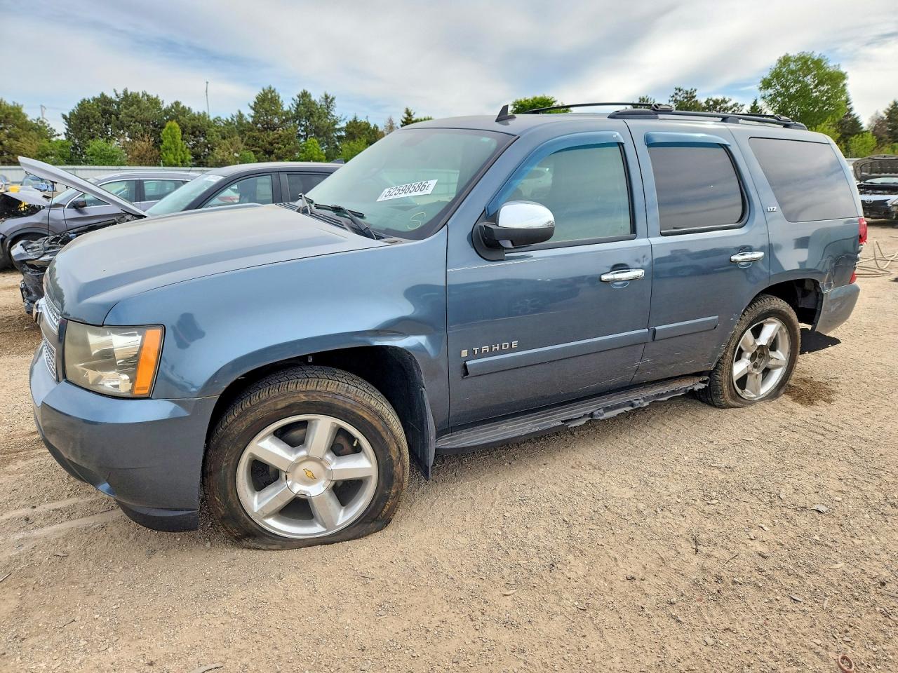 Salvage Chevrolet Tahoe Image