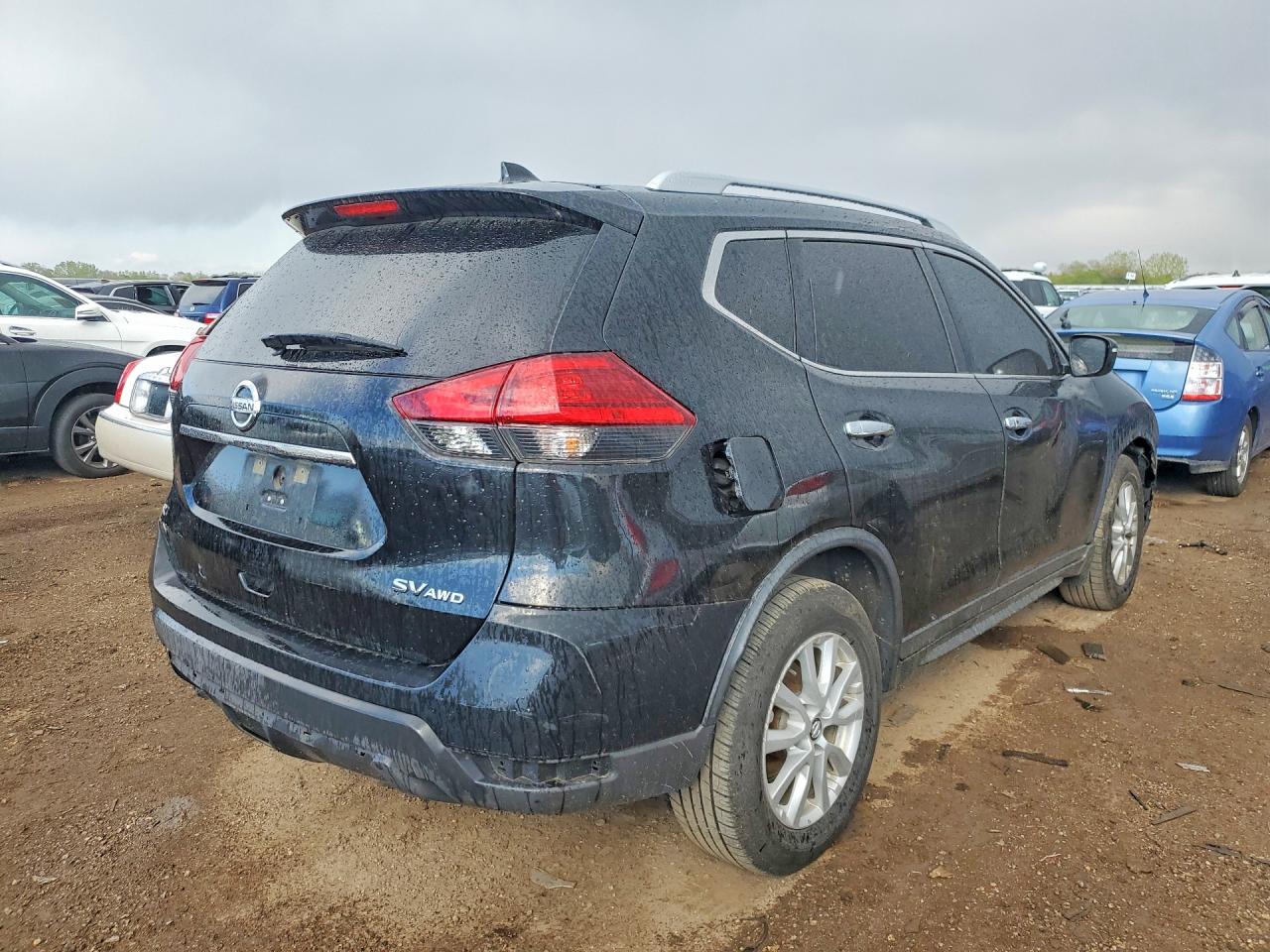 Nissan Rogue Sv