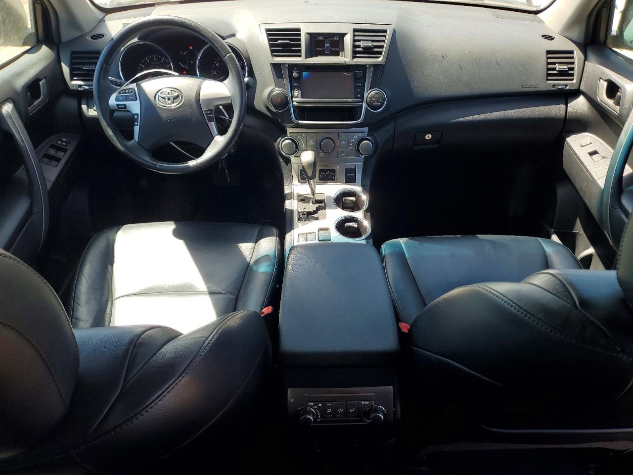 Toyota Highlander Se