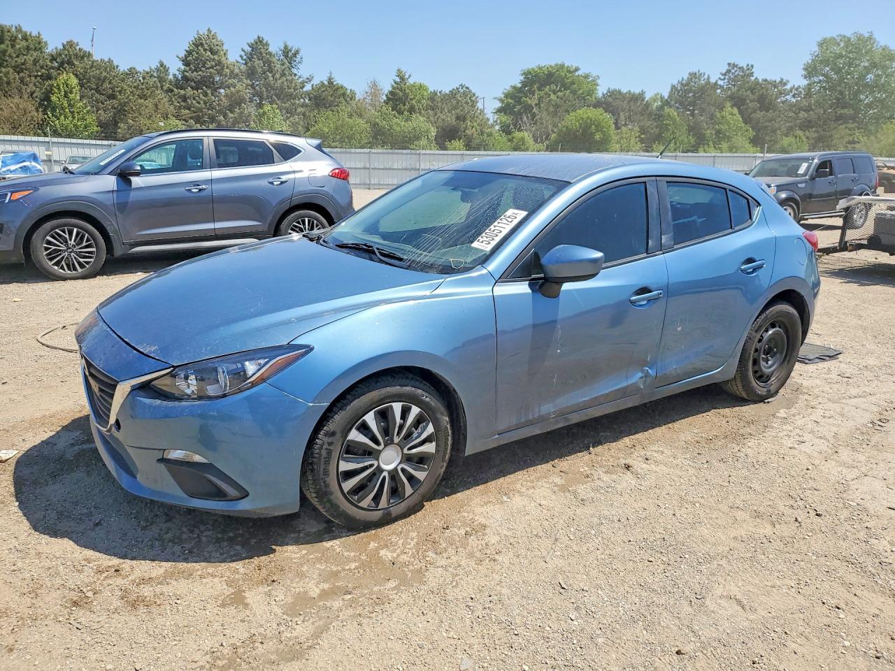 Salvage Mazda 3 Image
