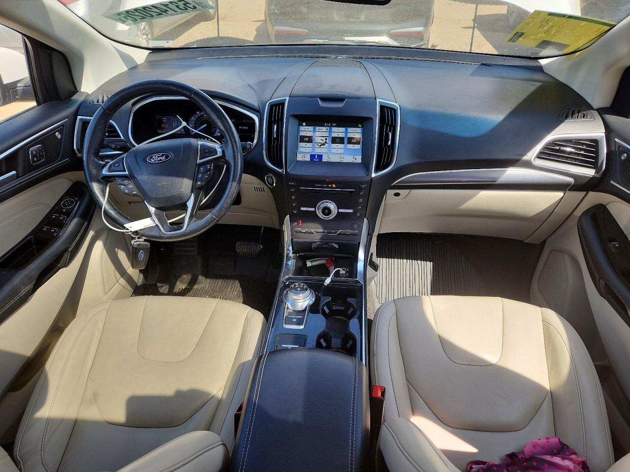Ford Edge Titanium