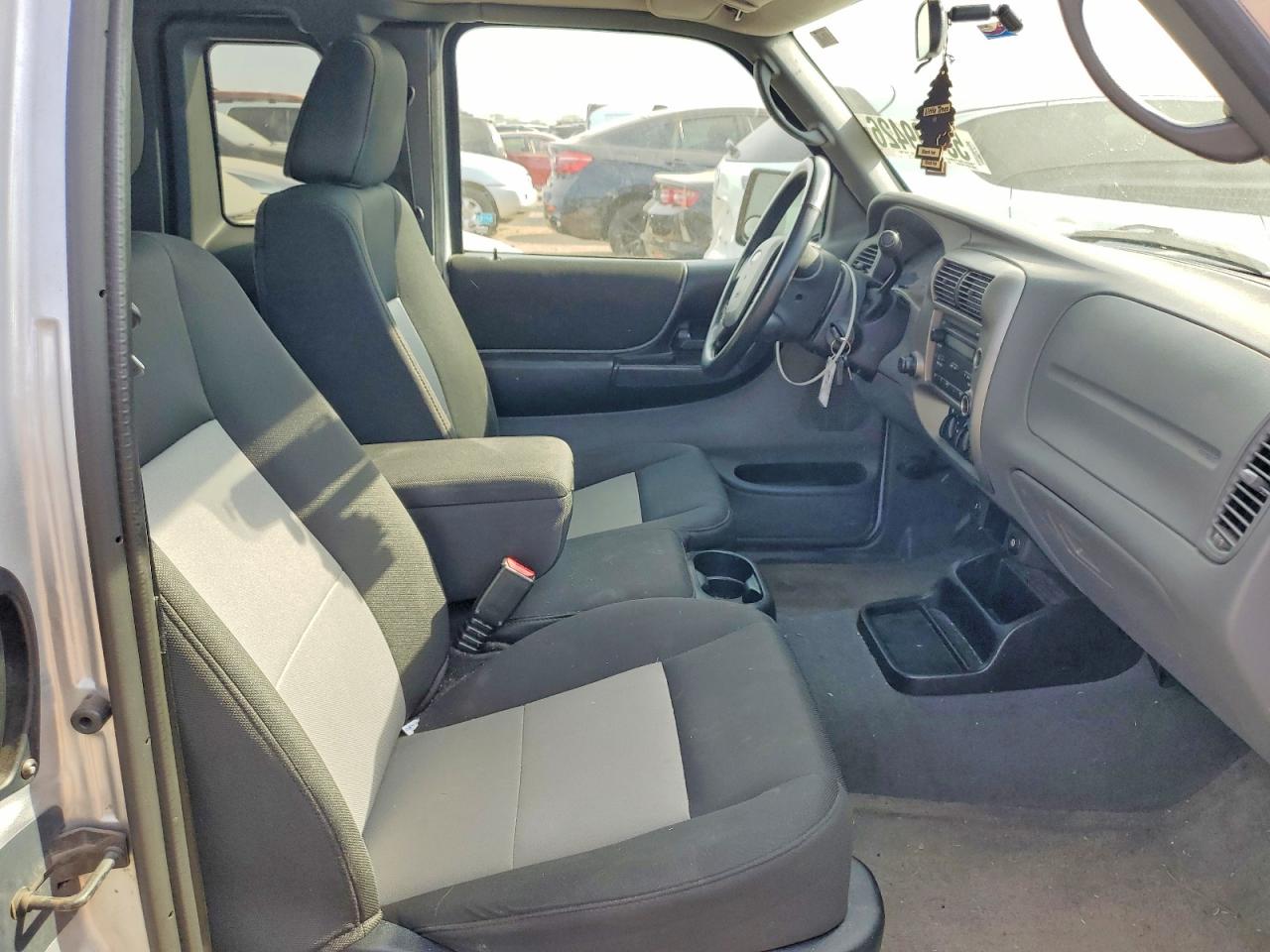 Ford Ranger Super Cab